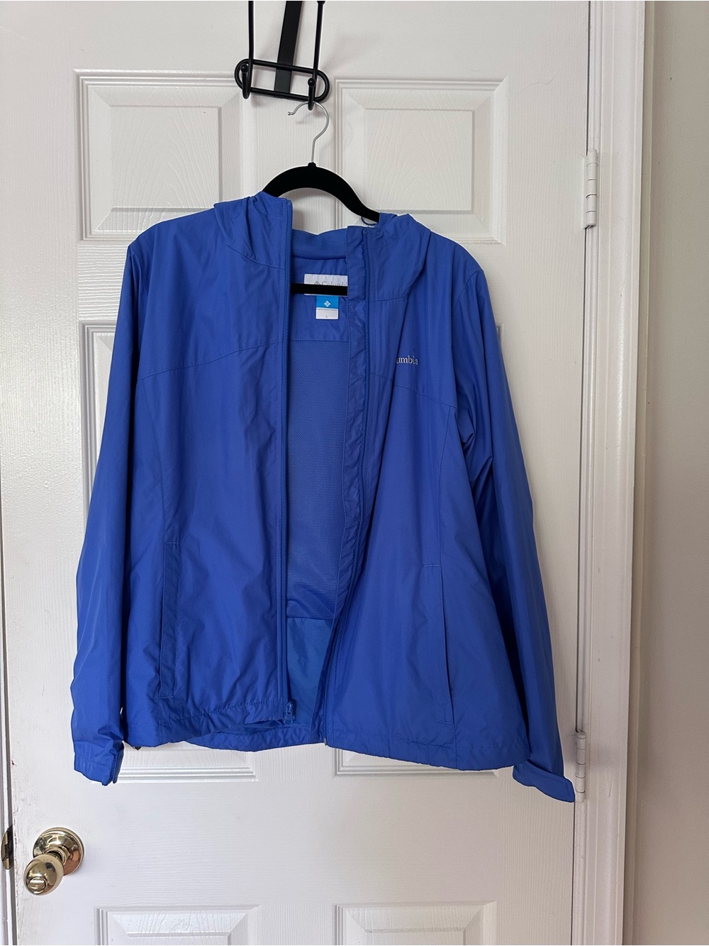 Columbia Women's Royal Blue Hooded Lightweight Jacket